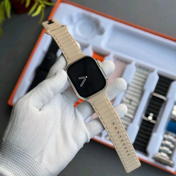 UW-100 Smartwatch | 2.02” HD Display, Bluetooth Calling, Health & Sports Tracker