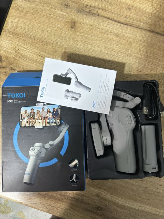 TOKQI M01 Handheld 3-Axis Gimbal Stabilizer | AI Tracking & Built-in Fill Light